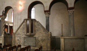 image of the ambo of Santa Maria in Cosmedin - Architecture for liturgy